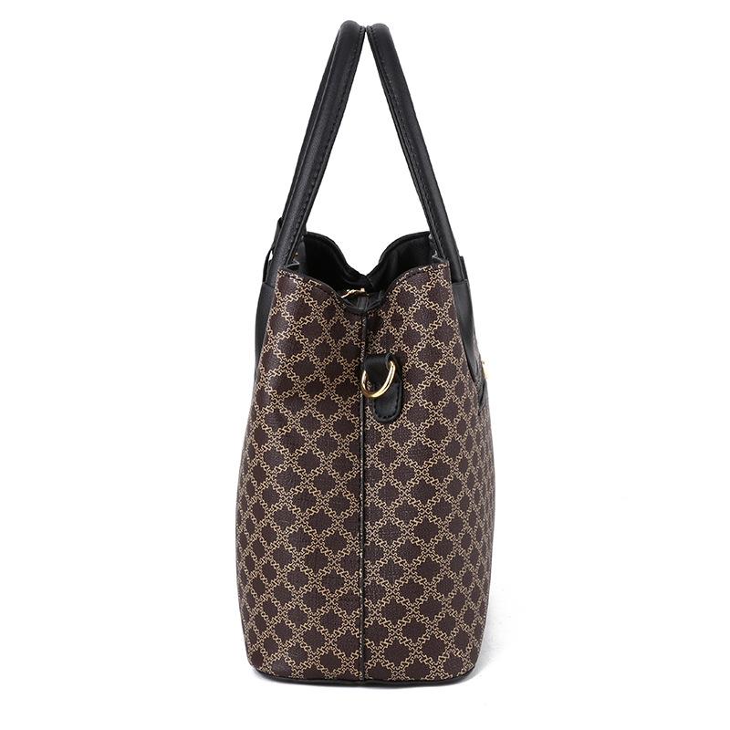Spring and Autumn Female's Fashion PU Leather Printing Large Capacity Retro Shoulder Bag CLE