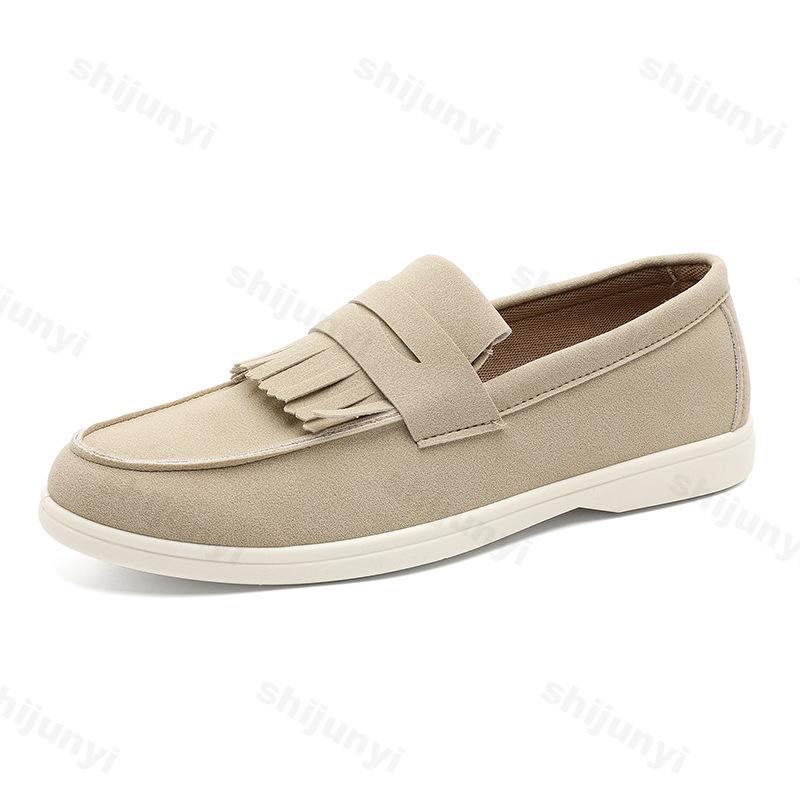 Модные мужские лоферы на плоской подошве 2025 Замшевые матовые плоские с кисточками Удобные Нескользящие Модные лоферы Легкие Трендовые Повседневные туфли для улицы