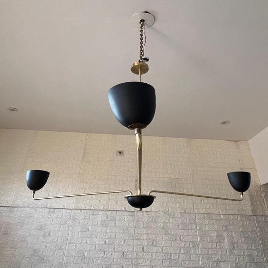 Brass Chandelier Modern 3-Arm Ceiling Light Fixture, Mid-Century Inspired Pendant Lighting, Stylish Home Decor