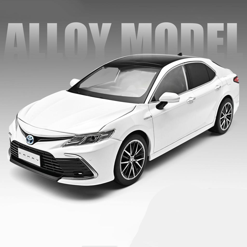 1/18 TOYOTA Camry 2023 Coupe Alloy Car Model Diecast Metal Vehicles Car Model Simulation Collection Children Toy Gift Decoration