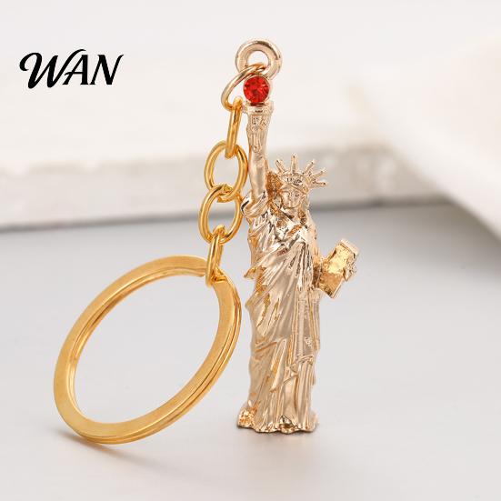 Anti-oxidation Keychain Pendant Statue of Liberty Design Lightweight Zinc Alloy Key with Lobster Clasp New York Landmark Accessory