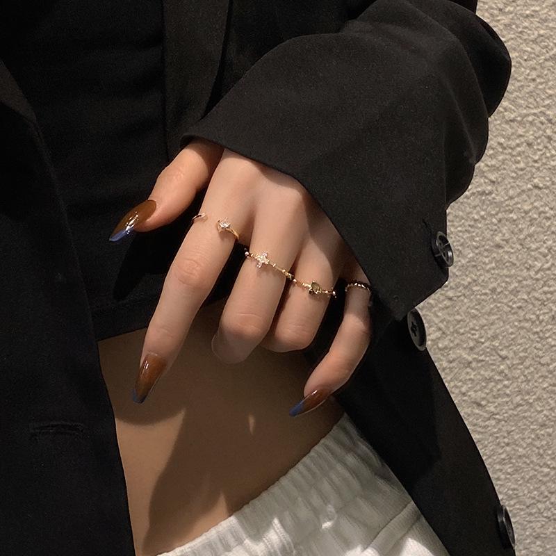 Комплект колец Love с корейским цирконием — роскошные простые кольца для универсального стиля