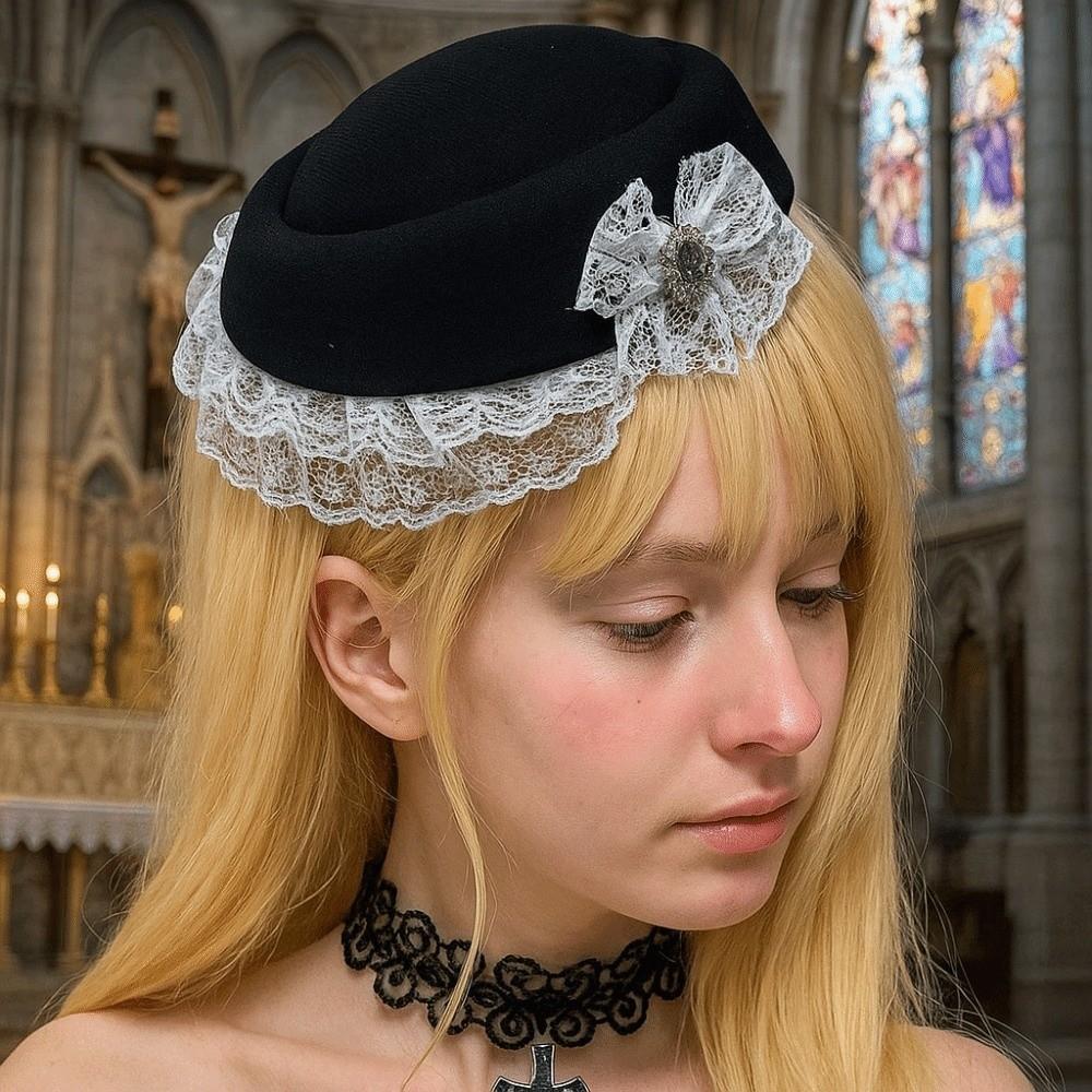 Exquisite Lace Billycock Hat Elegant Heart Crystal Round Hat Fashion Bow Pillbox Hat Party
