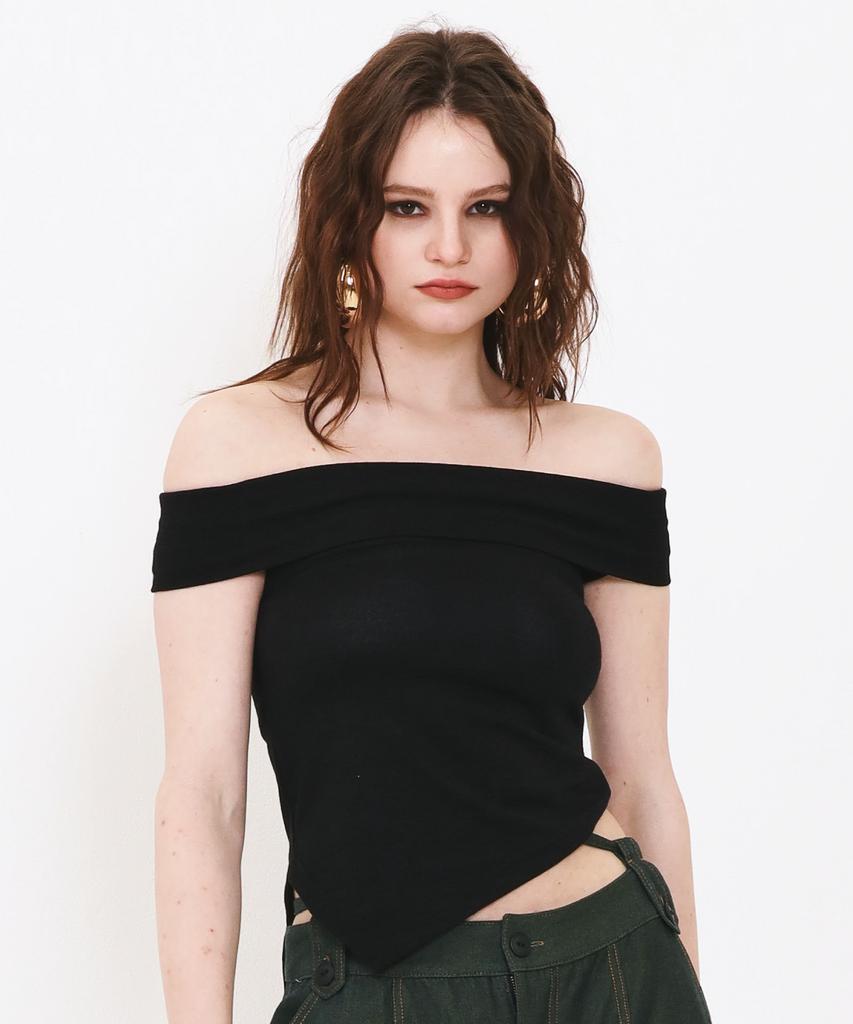 SETSETSET Off Shoulder Knit Top Black
