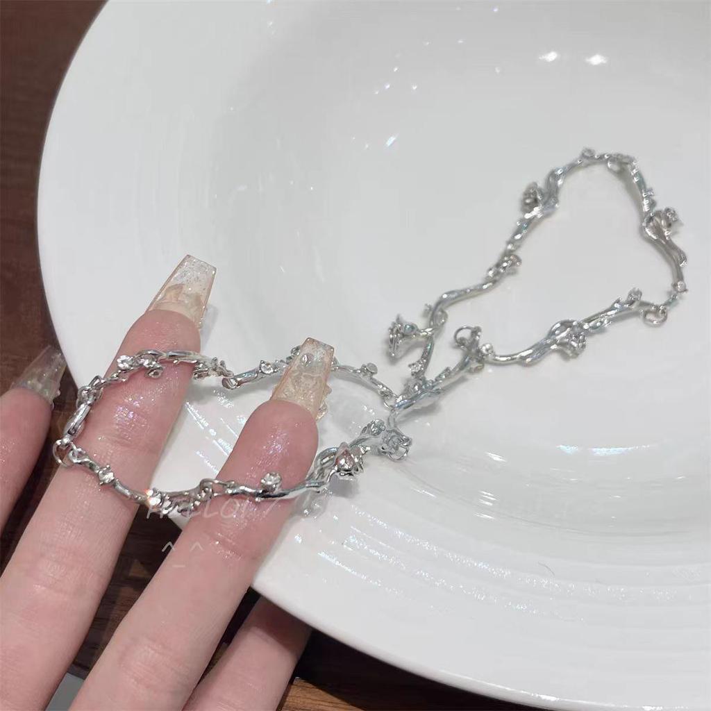 Ожерелье с розой для женщин - модный дизайн 2025 года, высококачественная ключичная цепочка