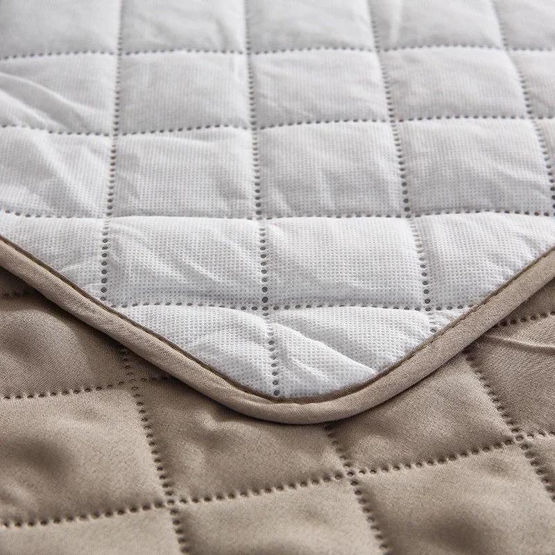 1/2/3 Seater Pets Kids Sofa Cover Mat Anti Cat Scratches Armchair Cover Non-Slip Anti-Dust Plaid Sofa Slipcovers Protector