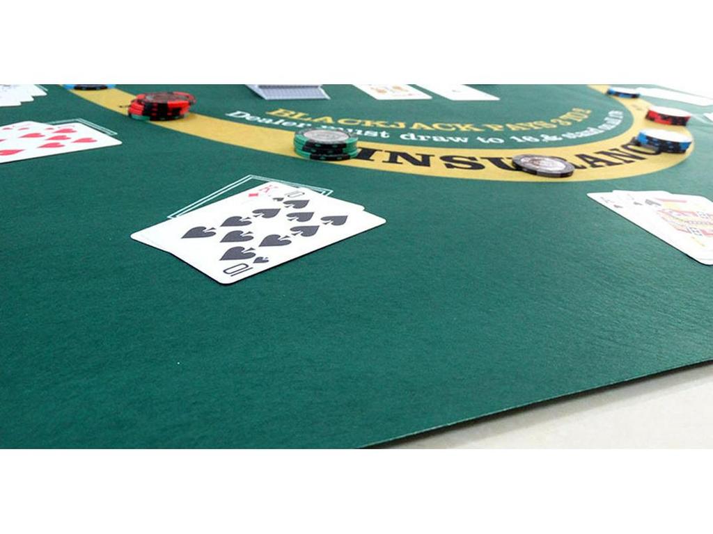 Reversible Poker Card Table Mat – 60x90cm Non-Woven Felt for Texas Hold'em & Roulette