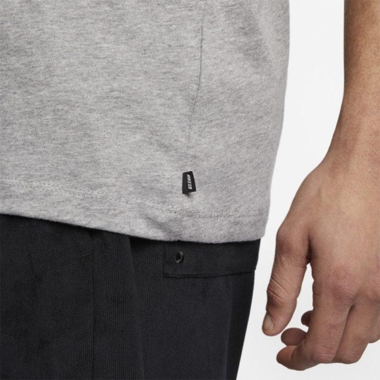 Nike Футболки мужские серые с круглым вырезом умеренные AR4024-063