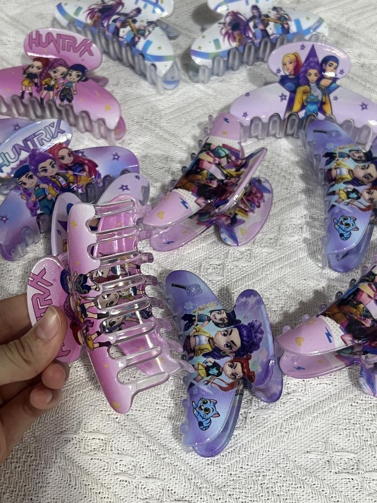 Children's Hot Kpop Demon Hunter Girl Group hair clips, cute plastic hairpins, girls' side clips, hair accessories Gifts
