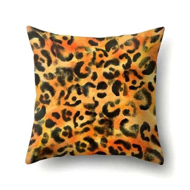 Animal Leopard Print Pattern Double-Sided Printed Pillow Cover Short Plush Suitable Living Rooms Bedrooms Throw Cushion Cover
