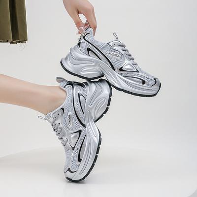 Женская обувь – Кроссовки