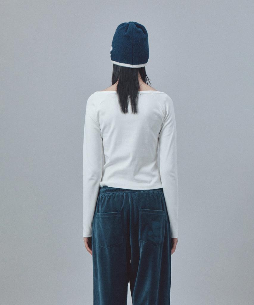 REST&RECREATION U-Neck Raglan Top - Ivory