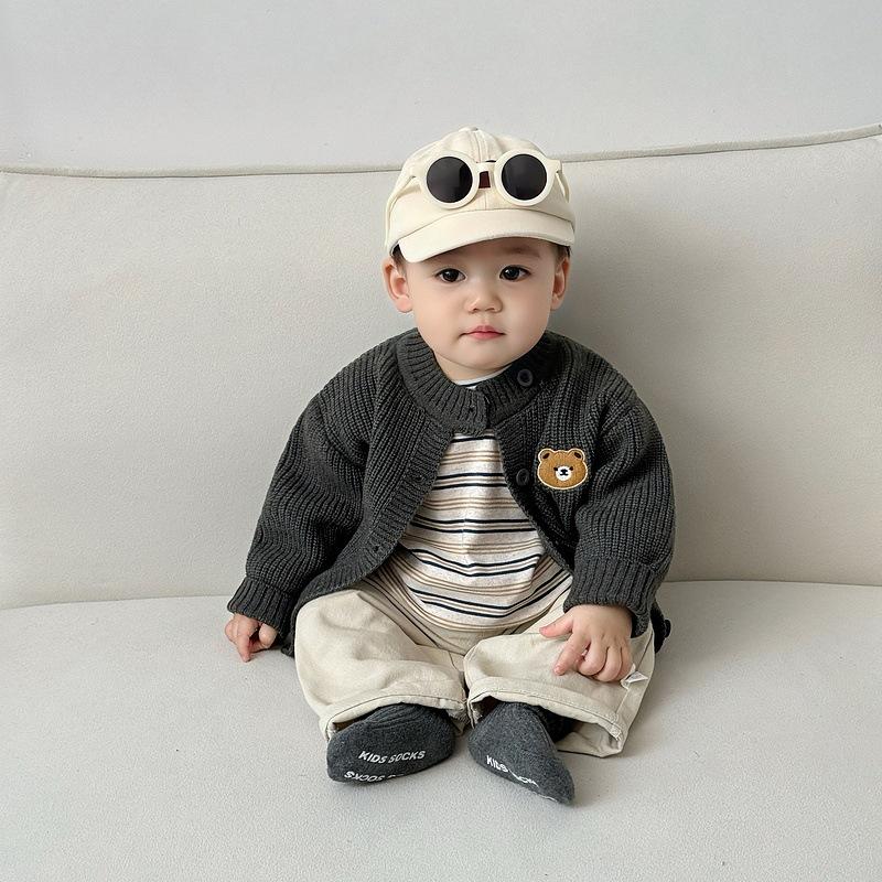 Boys Spring And Autumn New Knitted Cardigan New Children'S Cartoon Bear Sweater Jacket