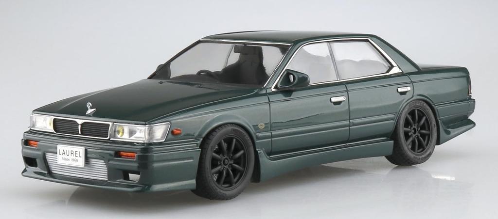 AOSHIMA The Tuned Car Series Nissan HC33 Laurel 1991 Aero Custom Plastic Model 1/24 No.83