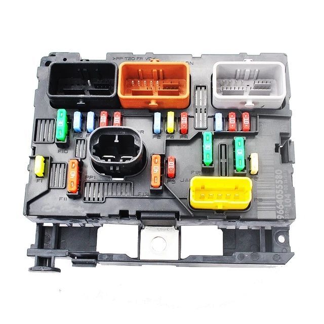 Совершенно новый блок монтажный предохранителей BSM-LO4/L11 6500FH 9664055780 9664055580 Для Peugeot 107 207 307/207CC C4 C5
