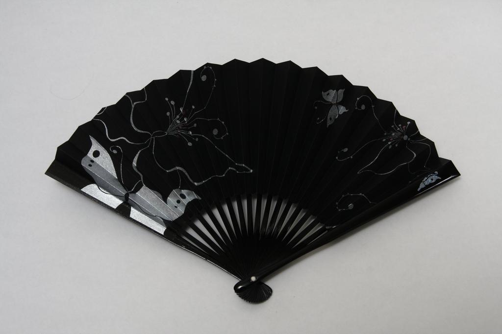 Веер Киото, черный веер с бумажной коробкой [Хасэгава] Сумка с узором «Бабочка»,