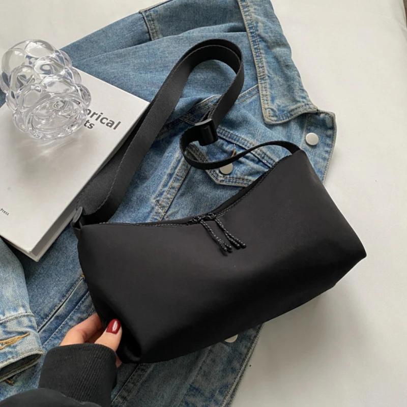 Casual Nylon Crossbody Bags for Women Large Capacity Women's Shoulder Bag Leisure Sports Dumpling Bag Men Travel Shopping Bag