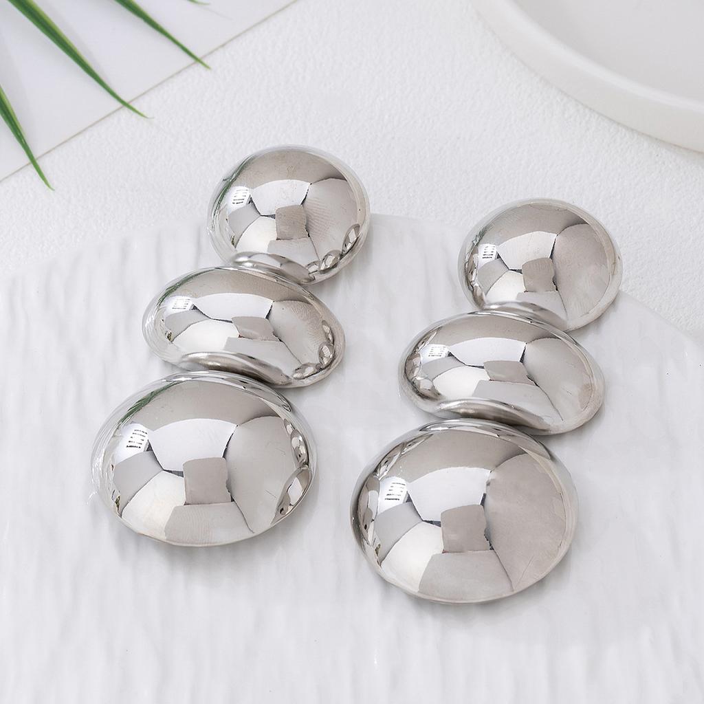 Преувеличенные атмосферные серьги, Металлические гладкие геометрические круглые серьги, Легкая роскошь и высококлассные женские серьги с темпераментом