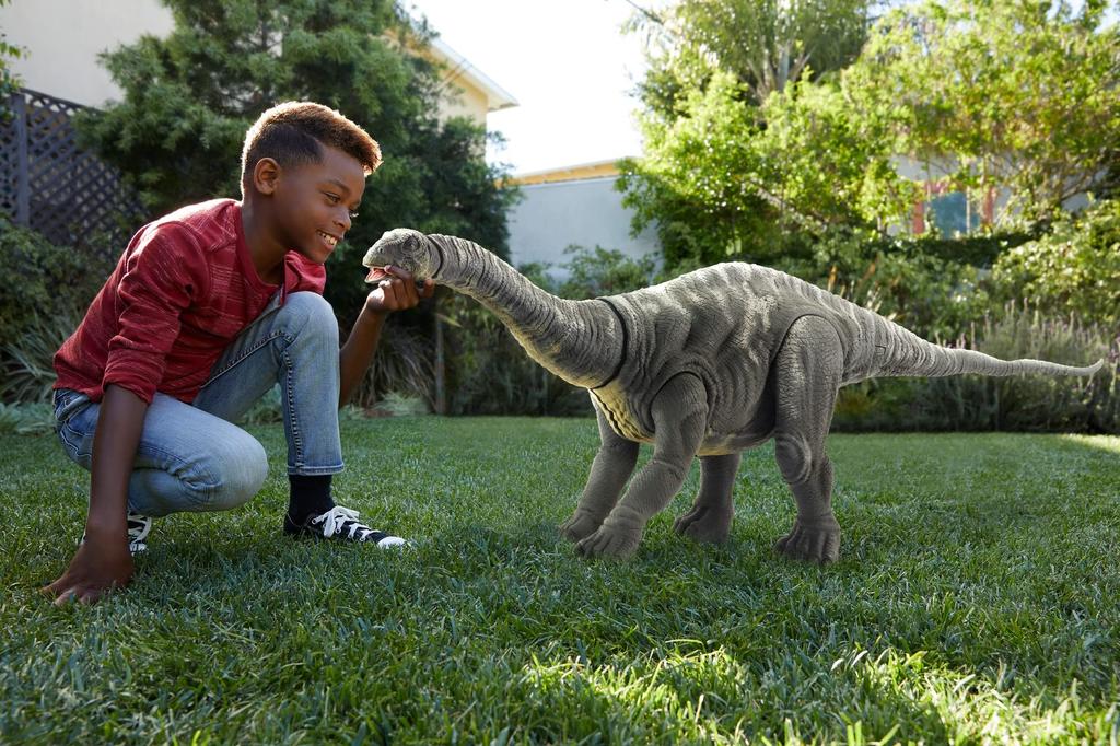 Mattel Jurassic World Apatosaurus Years Old and GWT48 (JURASSIC WORLD) [Total Length 113cm] [4 Up]