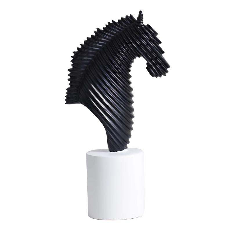 Resin Crafts Steed Statue Room Aesthetic Decor Abstract Striped Horse Head Mascot Animal Sculpture Desk Decoration Ornaments
