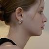 Lewe Matt pearl clutch earring