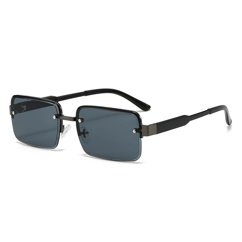 Korean Fashion Aviator Sunglasses For Men And Women Metal Small Square Frame Gradient Lens Shades Glasses Outdoor UV Resistance
