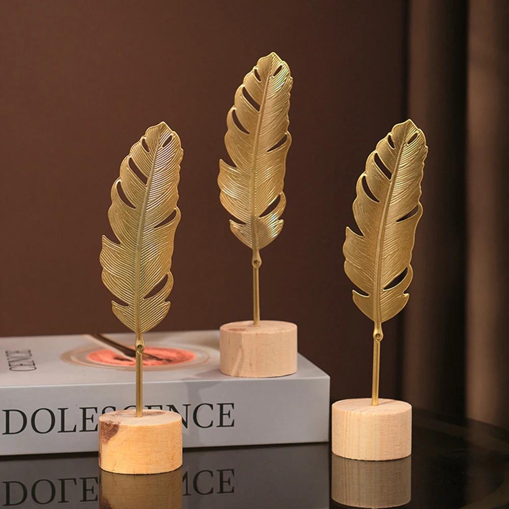 Ginkgo Leaf Decoration Wooden Ornaments Miniature Figurines Office Desktop Crafts Home Decor Wedding Gifts Home Accessories