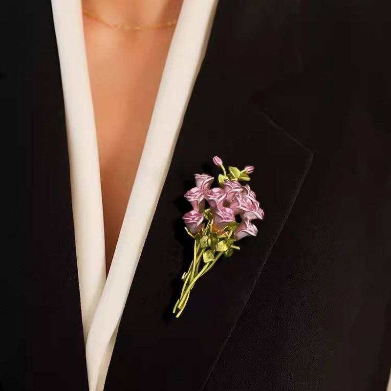 Rose Cluster Brooch, High-end Women's Exquisite and Versatile Brooch, Elegant and Refined Brooch