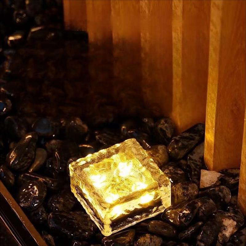 Taichuang Solar Ice Brick Pathway Lights