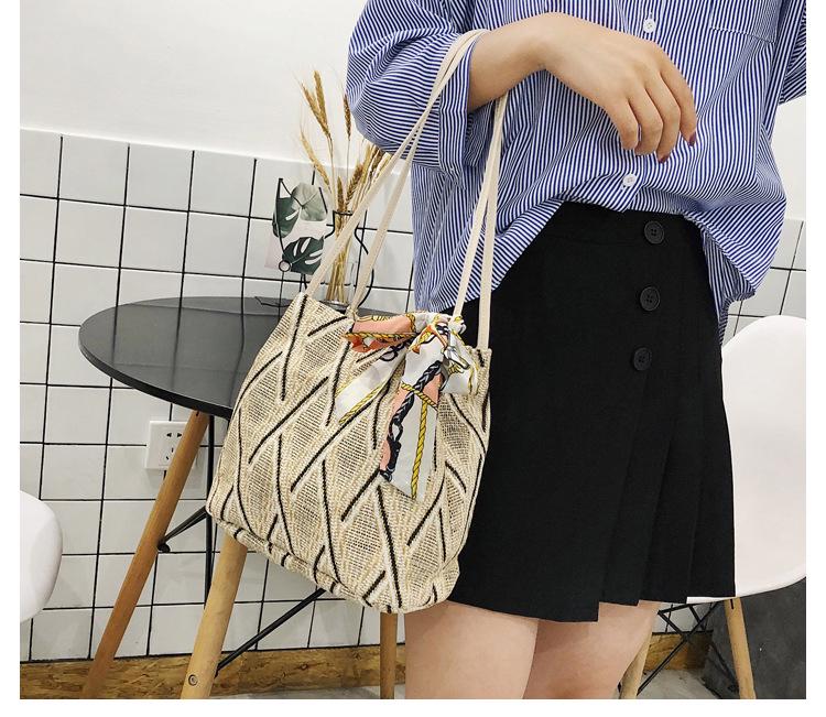 Женская соломенная сумка SCIONE с шелковым шарфом