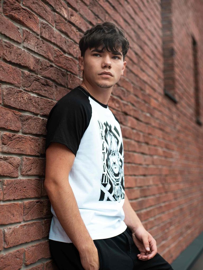 Футболка Custom Wear КОЗАК черно-белая унисекс