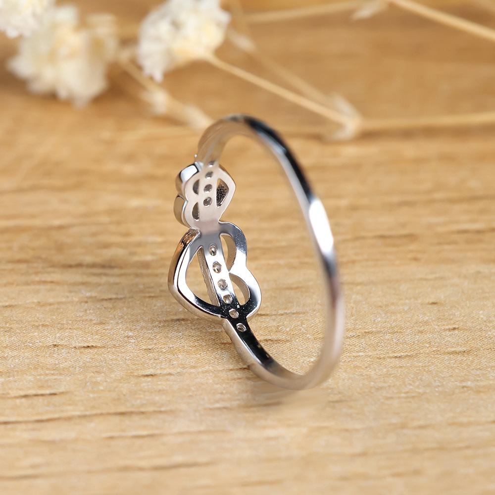 New hot-selling item s925Pure silver heart-shaped ring with cubic zirconia, exuding a fresh and sweet charm