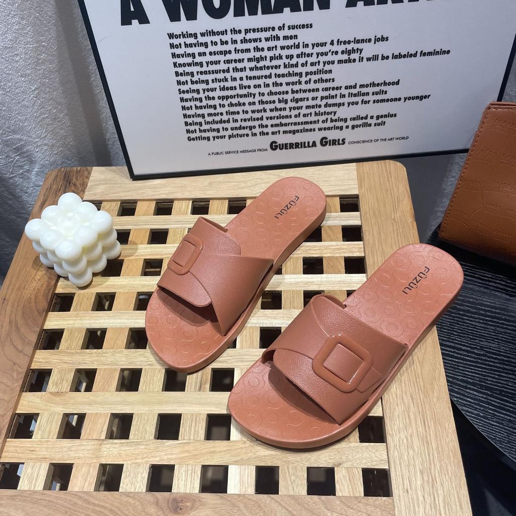 New Women's Solid Color Buckle Slippers, Personalized Fashion One-character Flat-bottomed Slippers Outdoor Play Beach Slippers