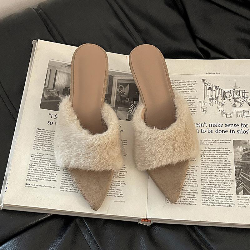 Заостренные замшевые универсальные пушистые тапочки для улицы, осенне-зимняя мода для повышения темперамента, женские тапочки на танкетке, тренд на одну полоску