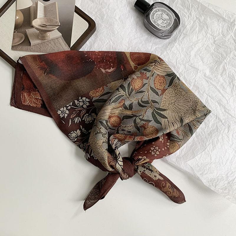 70 Double-sided Silk Scarf, Small Square Scarf, Scarf, White Rose Linen Silk Scarf, New High-end Scarf, Shawl Cover.