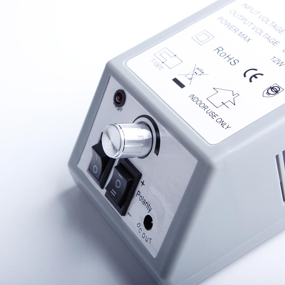 Электрический аппарат для маникюра с комплектом насадок