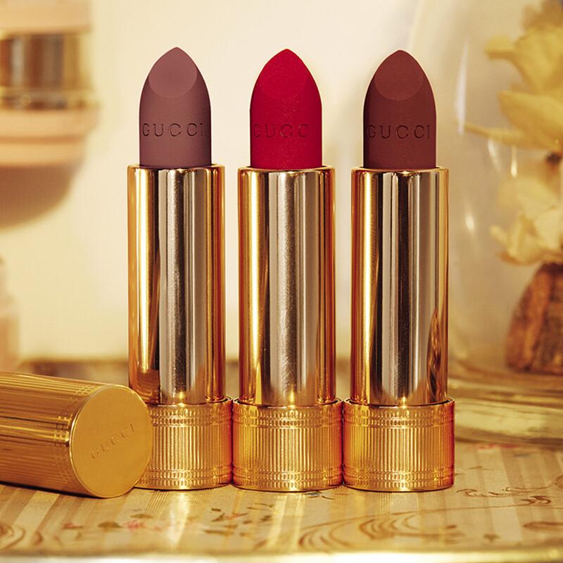 Gucci Бархатная матовая помада