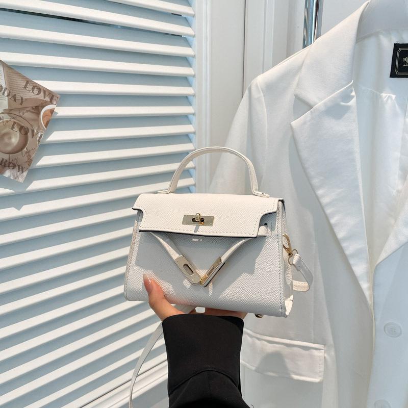 Сумка женская с премиальной текстурой и темпераментом, летняя, новая, модный тренд, на плечо, мессенджер, атмосферная, универсальная