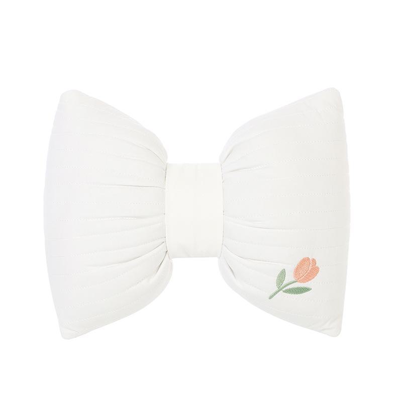 Cartoon Embroidered Bow Car Headrest Neck Pillow: Elastic, Breathable, and Stylish Car Interior Accessory.