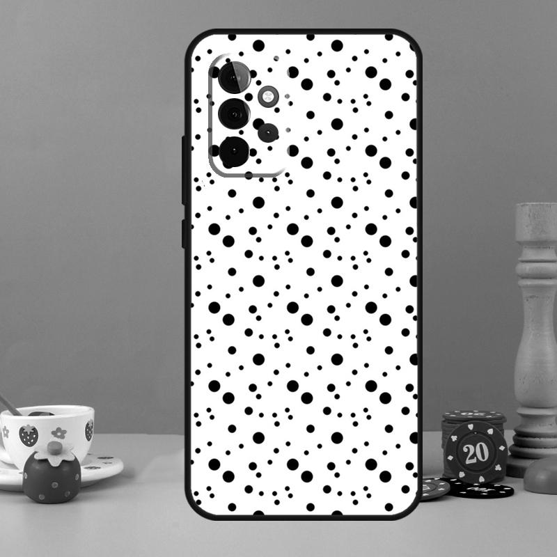Черно-белый чехол в горошек для Samsung Galaxy A55 A56 A36 A54 A34 A14 A05 A16 A26 A12 A32 A52 A13 A33 A53 A15 A35