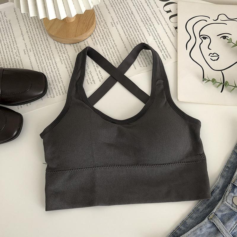 The New Cross Broadband Beautiful Back Halter Vest Underwear Casual Can Be Worn Outside The Gathering On The Support To Prevent Exposure To The Chest