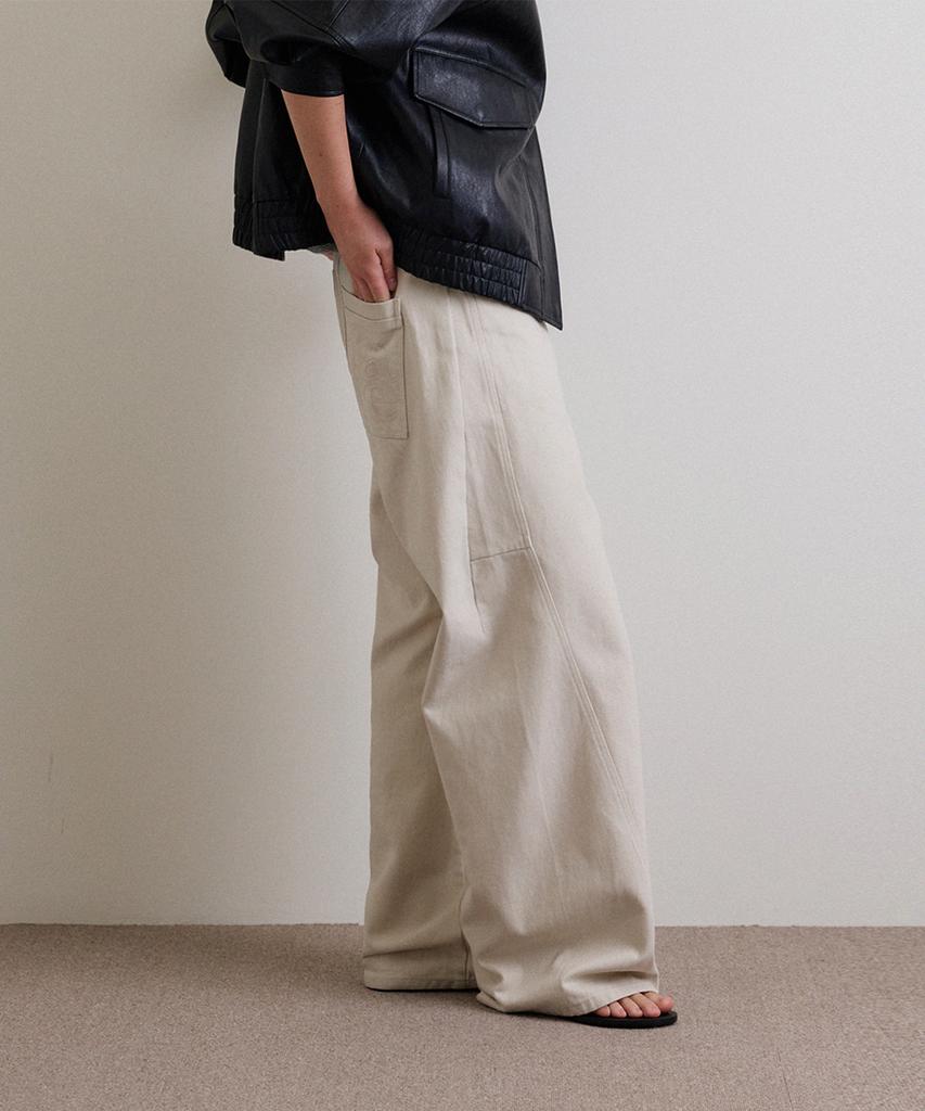 HANE Curved Kink Carpenter Cotton Pants_Ecru