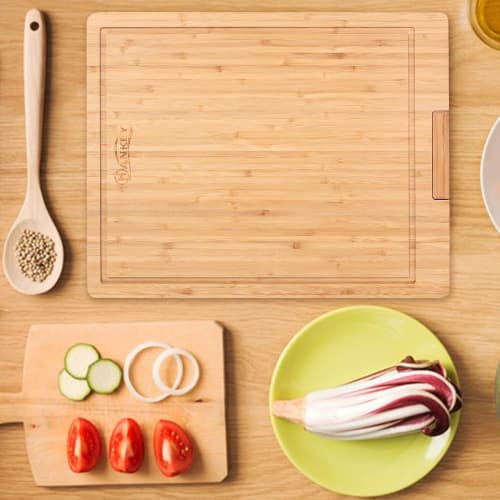 HANKEY Cutting Board, Natural Bamboo with Stand, Grooved, Pizza Board, Kitchen Board, Antibacterial, Recommended, 42*32*2cm