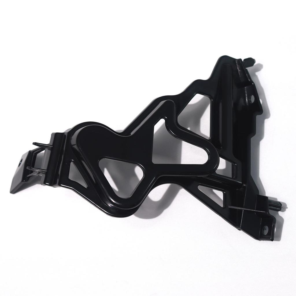 Левый и правый кронштейны переднего бампера для BMW (Часть 51647046351/51647046352)