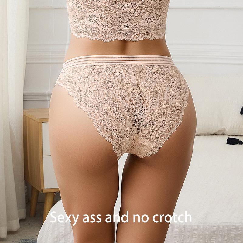 European & American Sexy Lace Hollow Mid-Waist Briefs - Breathable, Elastic, Plus Size Women's Underwear