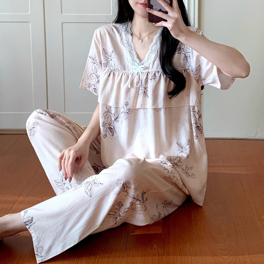 1011 new cotton and silk pajamas women's summer thin short-sleeved trousers set loose Korean version fresh and anti-bumping home
