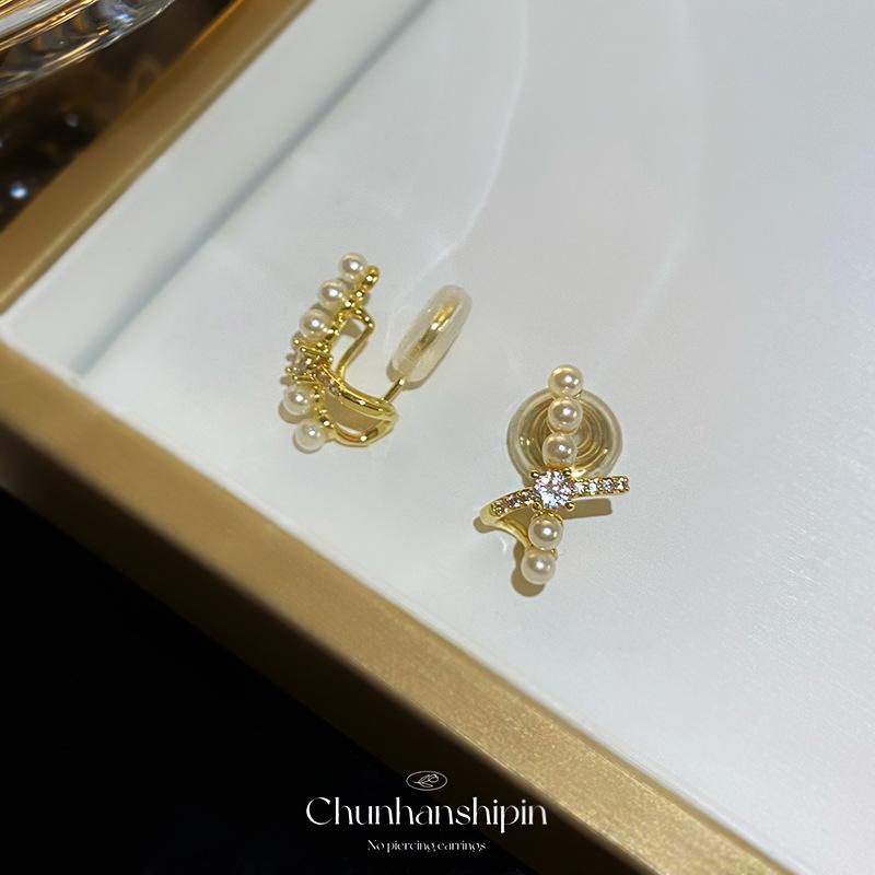 Zircon cross pearl ear clips women's niche design exquisite gentle stud earrings fashion light luxury temperament no pierced earrings