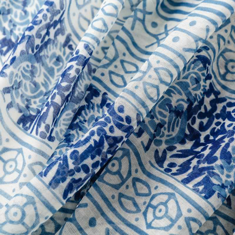 Spring/summer Bohemian Style Artistic Scarf with Fringe Decoration and Large Mesh Fabric