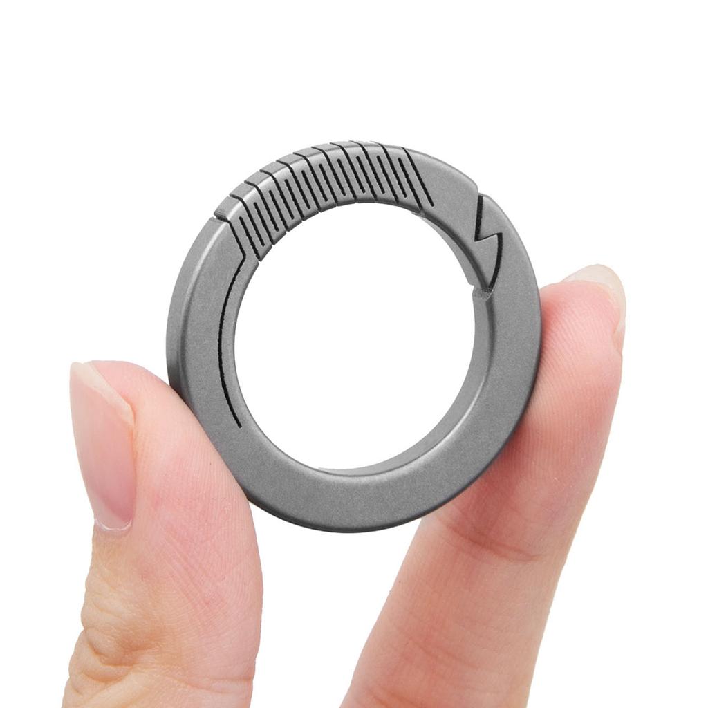 Titanium Ring Carabiner Keyring Anti-Lost Quick Release Key Rings Round Carabiner Clip Practical Tool for Women and Man