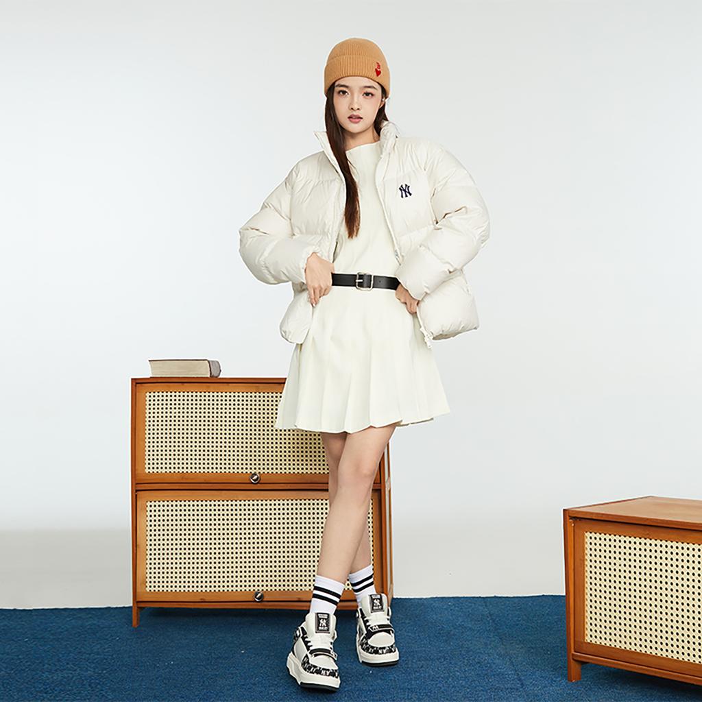 Новые пуховики MLB New York Yankees Унисекс Слоновая кость 3ADJM0636-50IVS